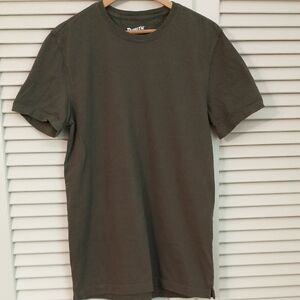 Duluth Trading Company ,Men's T-shirt, Slim Fit, LongTail, Size Medium, Khaki Gr